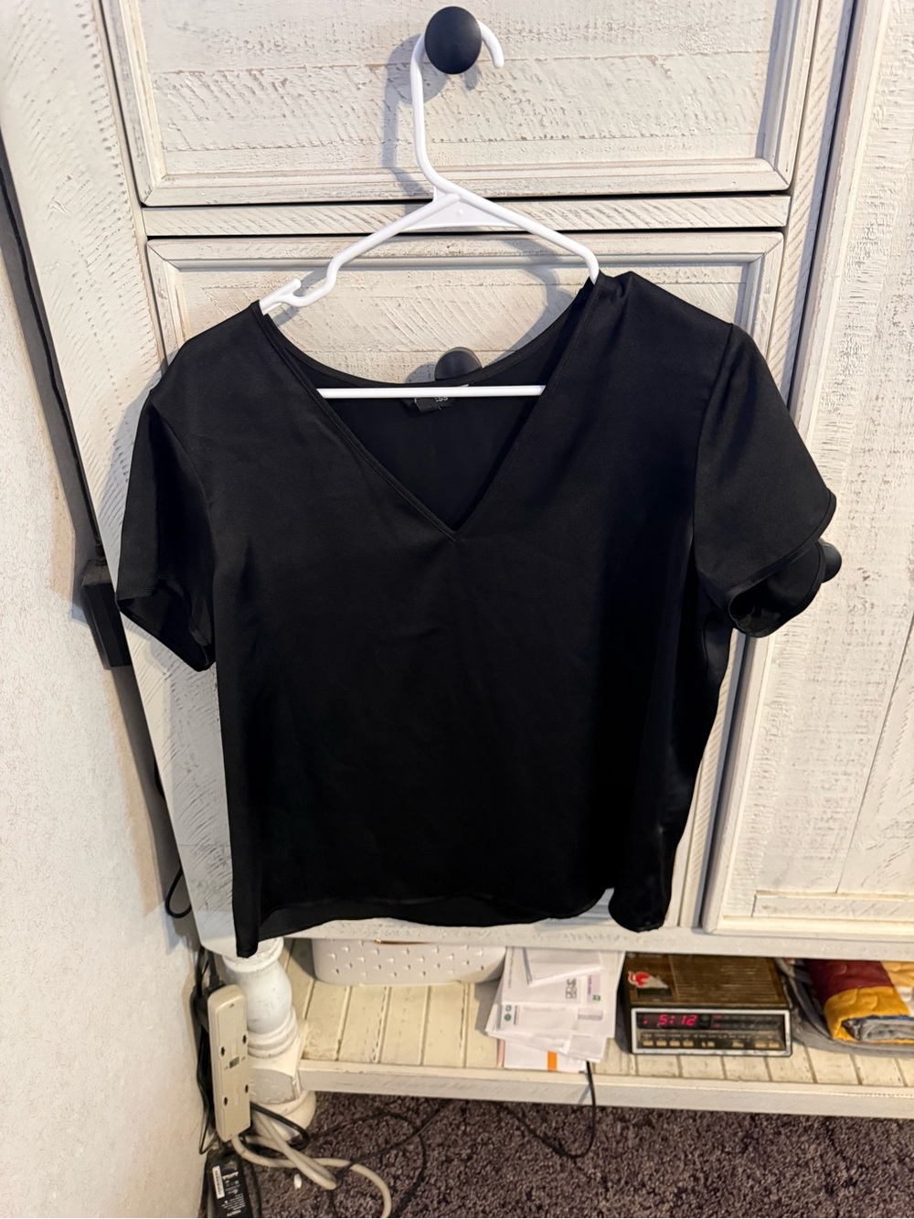 Express Black V-Neck Short Sleeve Top